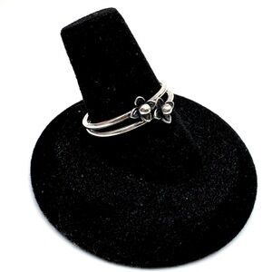 Dainty Sterling Silver Floral Stacking Rings Set of Two Size 8